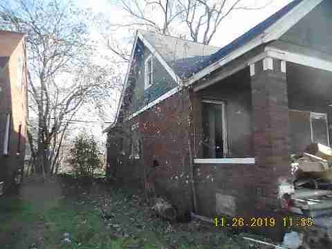 13304 Lauder (3)_m.jpg